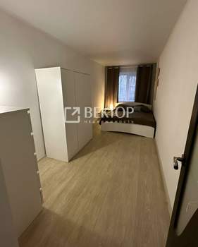 2-к квартира, вторичка, 55м2, 1/5 этаж