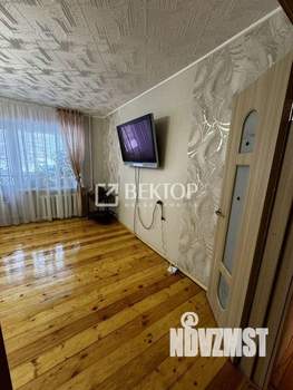 2-к квартира, вторичка, 76м2, 1/4 этаж