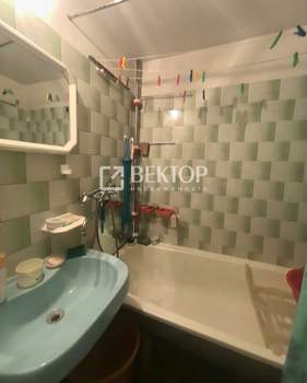 2-к квартира, вторичка, 53м2, 10/10 этаж