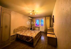 4-к квартира, вторичка, 120м2, 3/10 этаж