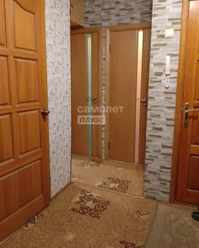 2-к квартира, вторичка, 42м2, 1/5 этаж