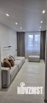 3-к квартира, вторичка, 77м2, 8/17 этаж