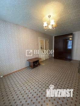 2-к квартира, вторичка, 41м2, 1/5 этаж