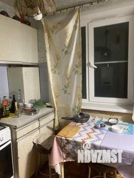 3-к квартира, вторичка, 57м2, 1/5 этаж