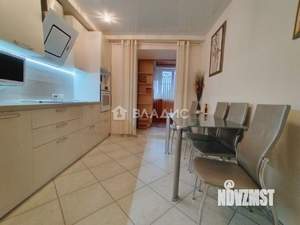 2-к квартира, вторичка, 72м2, 1/5 этаж