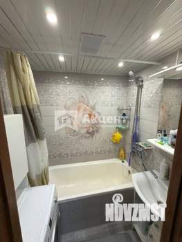 3-к квартира, вторичка, 65м2, 4/10 этаж