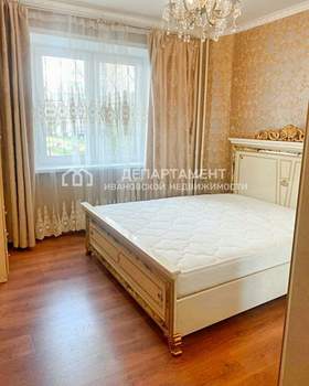 2-к квартира, вторичка, 64м2, 1/10 этаж