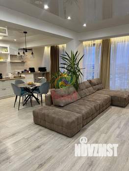 2-к квартира, вторичка, 125м2, 13/18 этаж