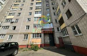 4-к квартира, вторичка, 74м2, 1/9 этаж