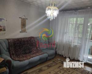 2-к квартира, вторичка, 52м2, 1/9 этаж