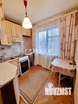 3-к квартира, вторичка, 57м2, 1/5 этаж