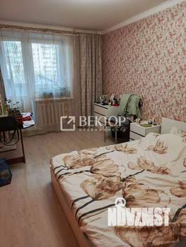 4-к квартира, вторичка, 120м2, 3/10 этаж