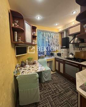 3-к квартира, вторичка, 48м2, 3/5 этаж