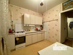 2-к квартира, вторичка, 52м2, 1/9 этаж