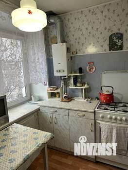 2-к квартира, вторичка, 42м2, 5/5 этаж
