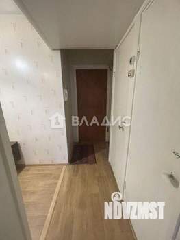 4-к квартира, вторичка, 58м2, 5/5 этаж