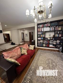 3-к квартира, вторичка, 137м2, 2/7 этаж