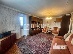 3-к квартира, вторичка, 64м2, 8/9 этаж