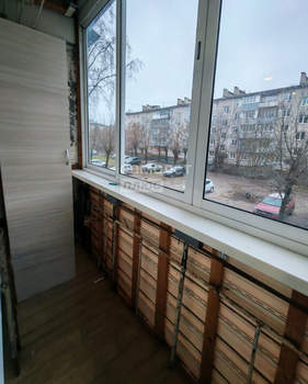 3-к квартира, вторичка, 63м2, 2/5 этаж