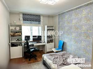 4-к квартира, вторичка, 100м2, 3/5 этаж