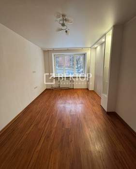 2-к квартира, вторичка, 39м2, 1/5 этаж