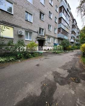 3-к квартира, вторичка, 51м2, 5/5 этаж