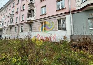 2-к квартира, вторичка, 50м2, 1/4 этаж