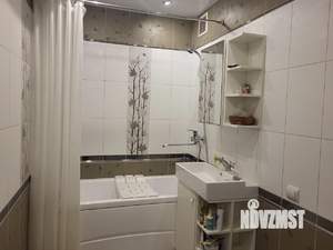Студия квартира, вторичка, 43м2, 10/10 этаж