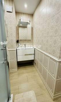 2-к квартира, вторичка, 56м2, 9/17 этаж