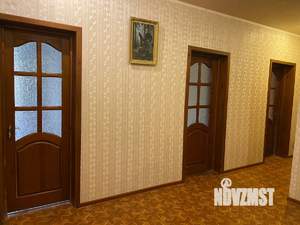 3-к квартира, вторичка, 98м2, 1/6 этаж