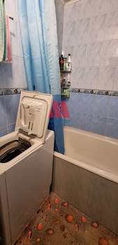 3-к квартира, вторичка, 63м2, 4/10 этаж