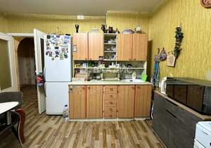 2-к квартира, вторичка, 61м2, 4/10 этаж