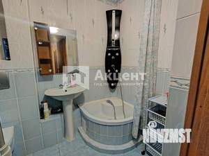 2-к квартира, вторичка, 61м2, 10/10 этаж