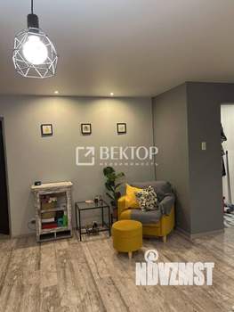 2-к квартира, вторичка, 55м2, 1/5 этаж