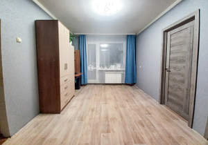 4-к квартира, вторичка, 60м2, 2/2 этаж