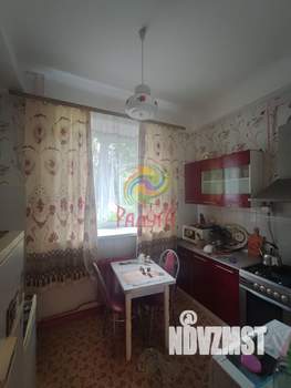 2-к квартира, вторичка, 60м2, 1/3 этаж
