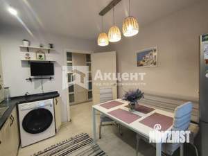 2-к квартира, вторичка, 56м2, 3/3 этаж