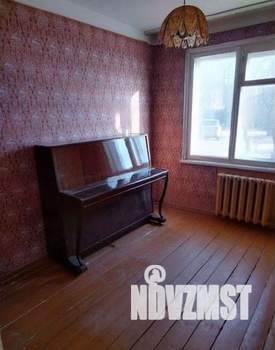 3-к квартира, вторичка, 50м2, 1/5 этаж