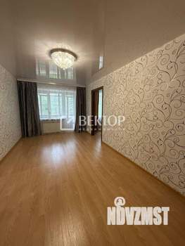 2-к квартира, вторичка, 48м2, 2/5 этаж