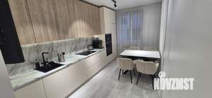 3-к квартира, вторичка, 77м2, 8/17 этаж