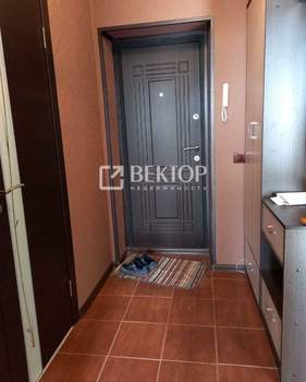 1-к квартира, вторичка, 35м2, 9/9 этаж