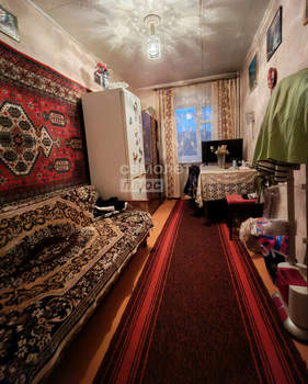 3-к квартира, вторичка, 54м2, 3/5 этаж