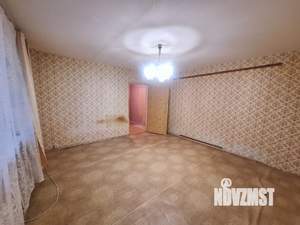 2-к квартира, вторичка, 53м2, 1/9 этаж