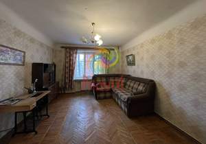 2-к квартира, вторичка, 58м2, 3/5 этаж